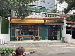 Dream Dates Artisan Bakery & Restaurant Menteng