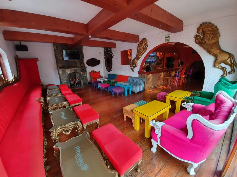 Pitahaya Lounge