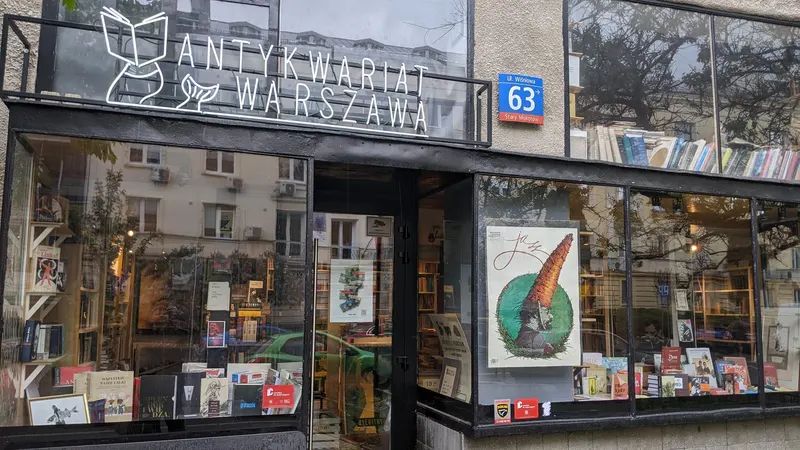 Antykwariat Warszawa in Plac Unii, Warsaw