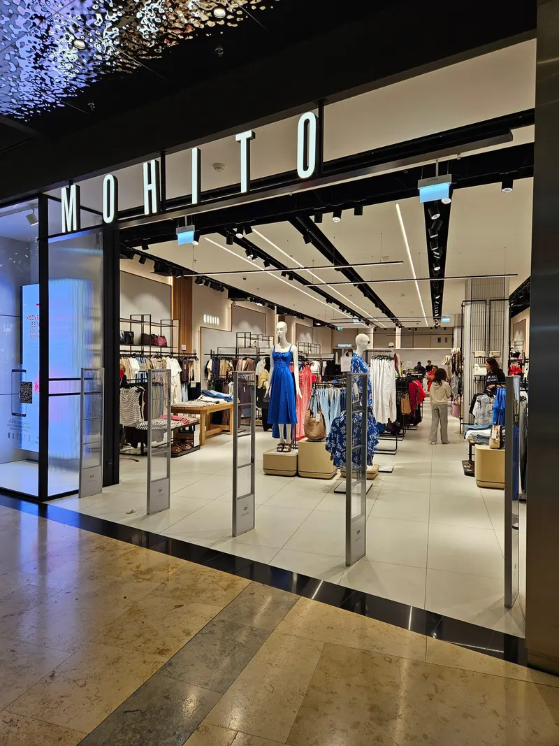 Allee Mall in Lagymanyos, Budapest