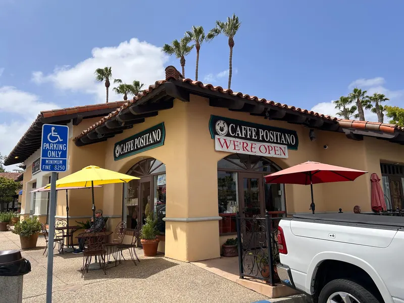 Rancho Santa Fe Farmers Market in San Pasqual Valley, San Diego