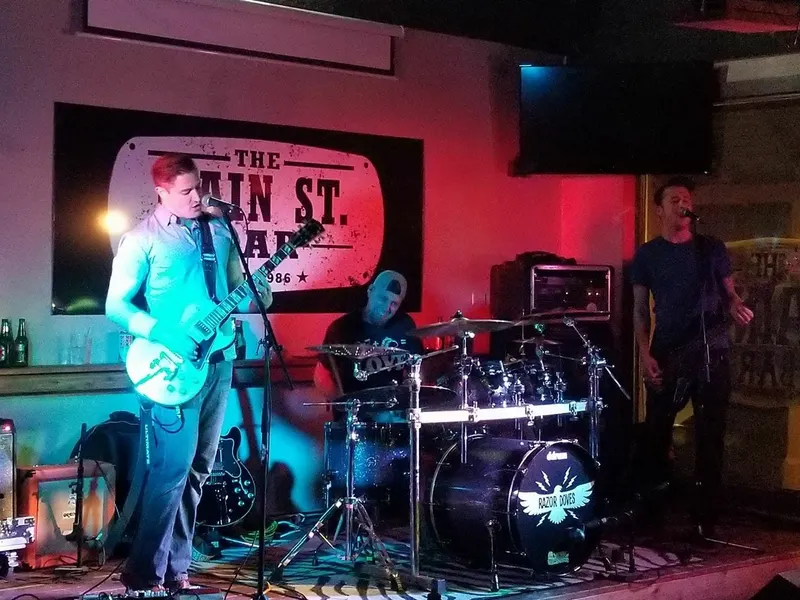 Main Street Bar