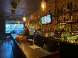 Lost Lake Lounge