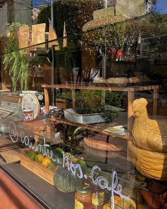 Cá entre nós Café