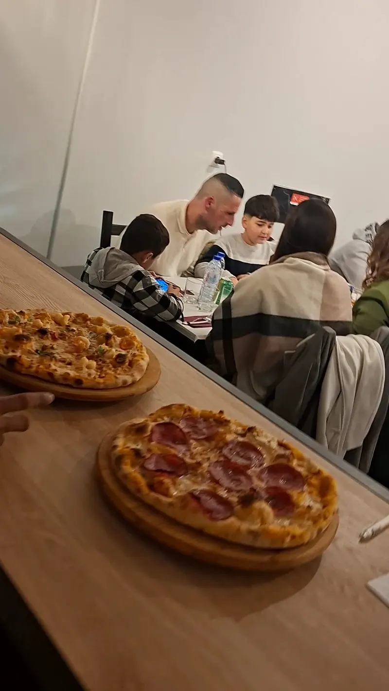 Food Craves in Alcântara, Lisbon
