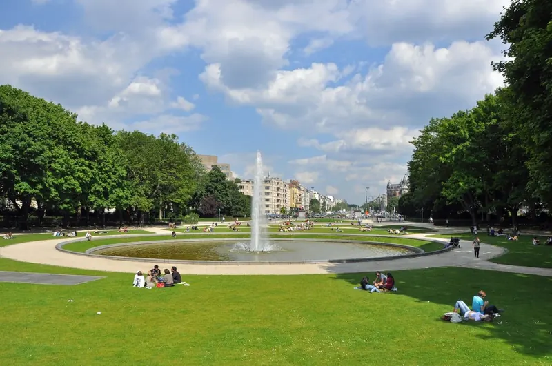 Cinquantenaire Park and museums in Brussels