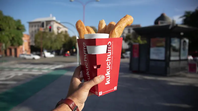 Kukuchurro – Plaza del Salvador