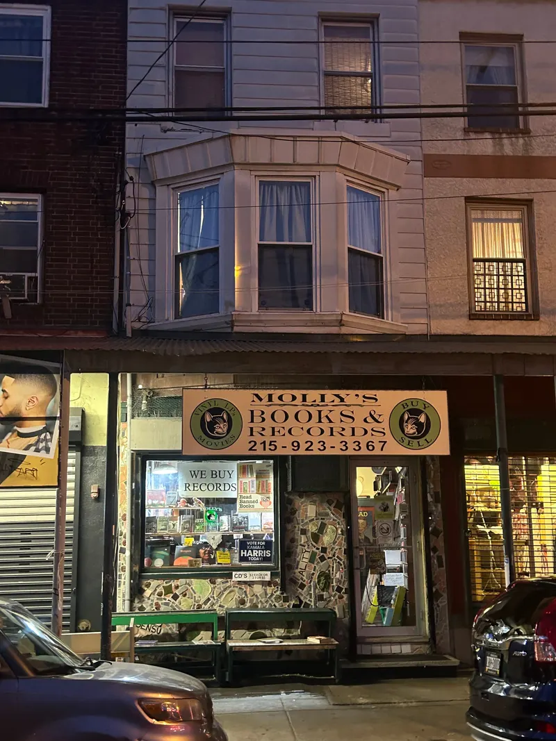 Molly's Books & Records