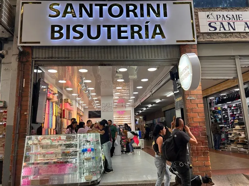 Santorini Bisutería Medellín