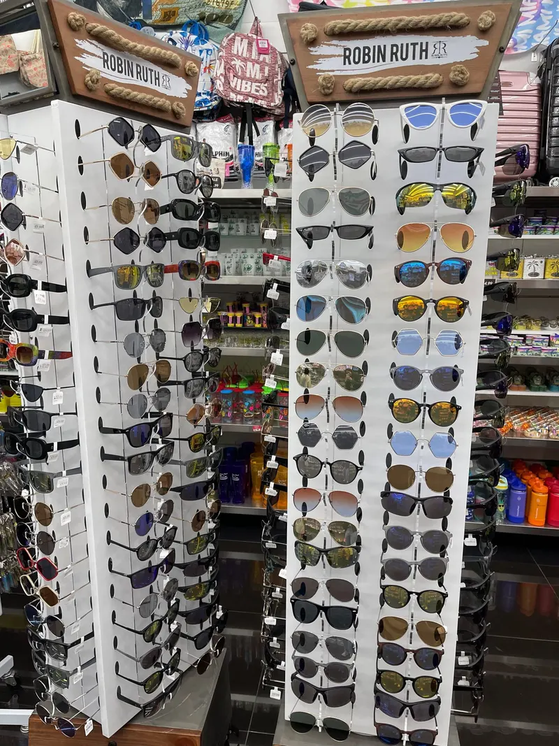 South Gifts’n Luggage — LAB Miami Beach