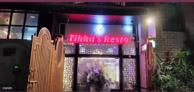 Tikka's Resto in Durgakund, Varanasi