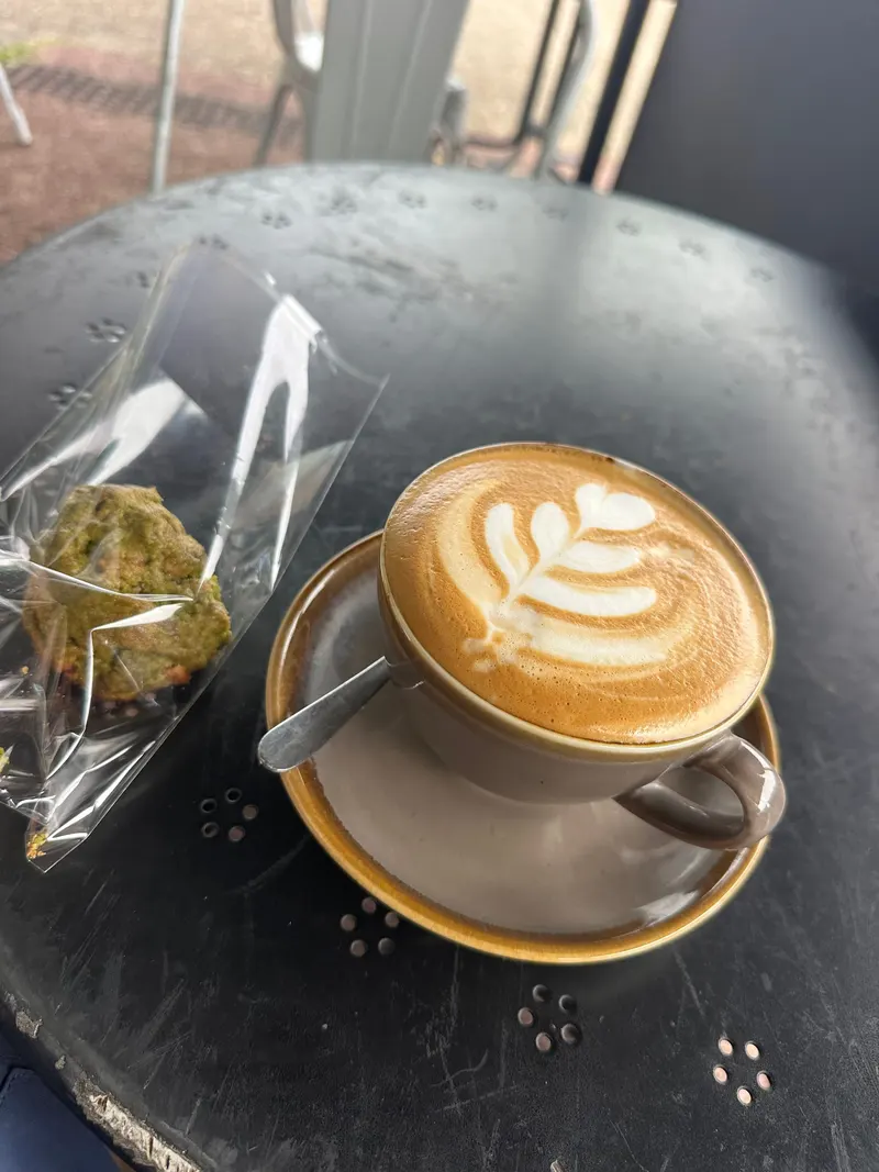 June's Cafe