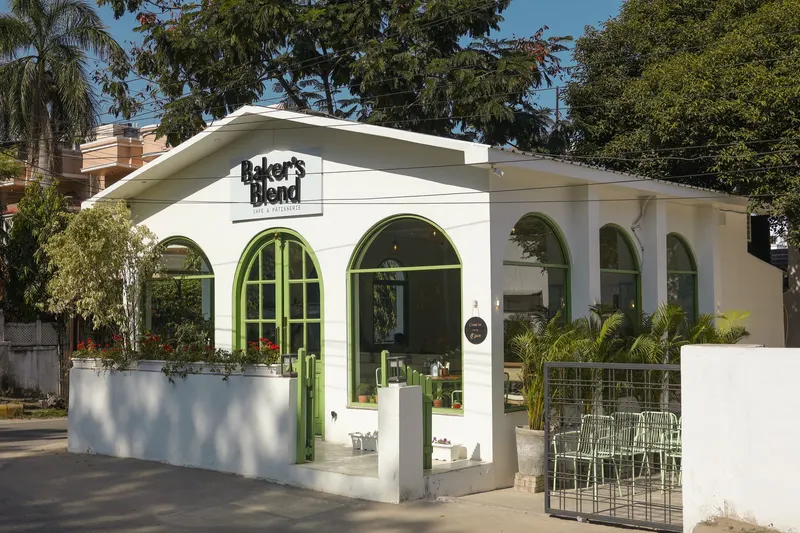 Bakers Blend cafe & patisserie