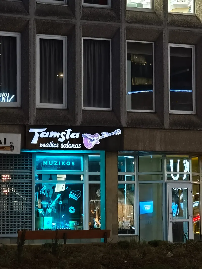 Tamsta