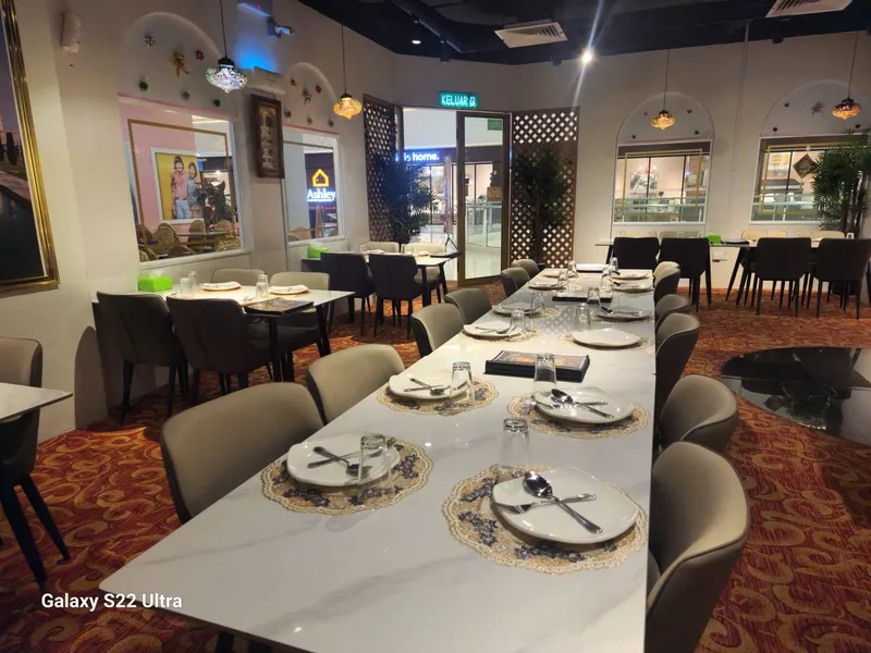 Pak Punjab Restaurant Quill City Mall, Level 2
