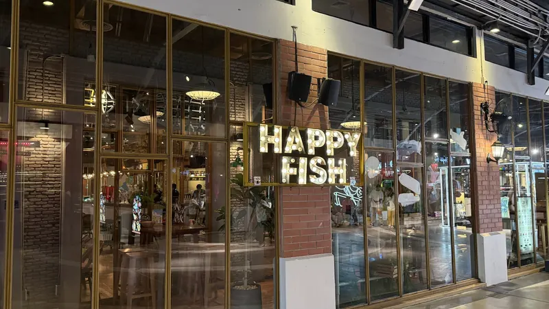 Happy Fish in Bang Kho laen, Bangkok