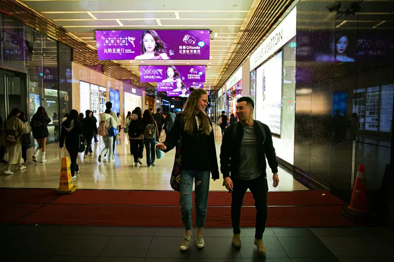 Taipei Nightlife: Taipei 101 Xinyi Pub Crawl Meeting Point - TourMeAway in Xinren, Taipei