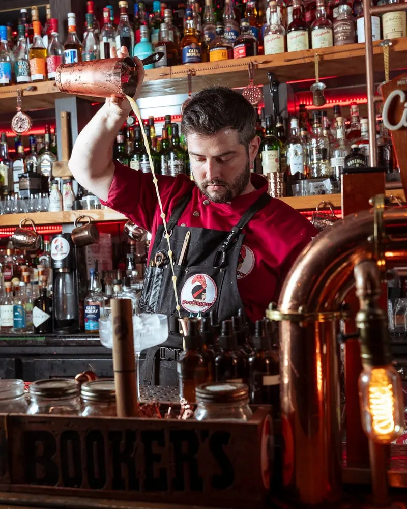 Bootlegger Cocktail Bar & Cuisine Montréal