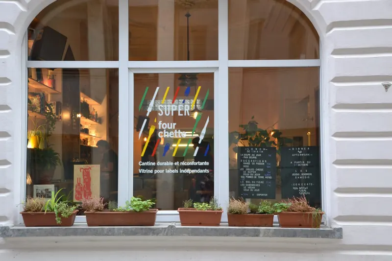 Super Fourchette in Quartier Marais-Jacqmain, Brussels
