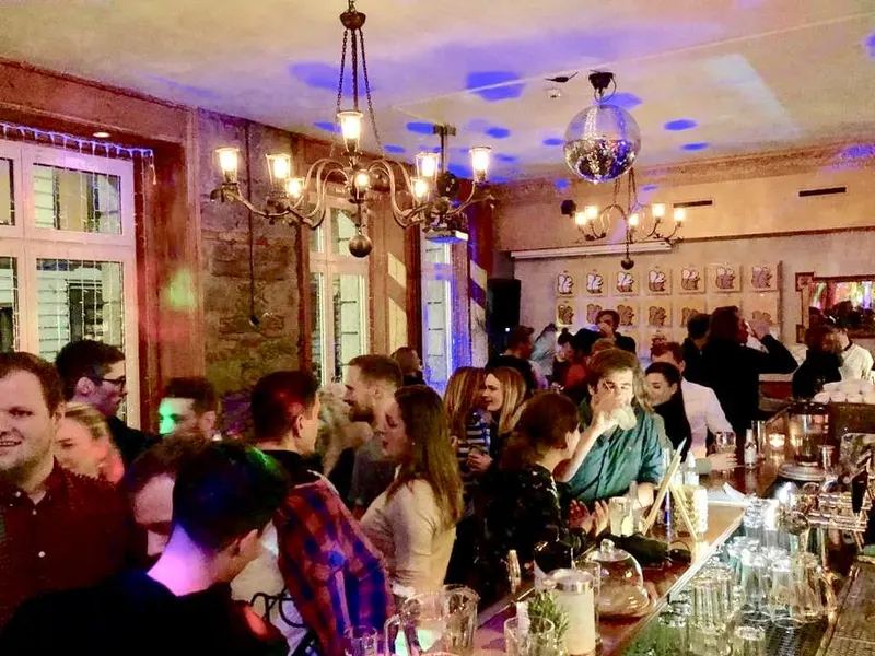 Nachbar in Hochwacht-Zürichstrasse, Lucerne