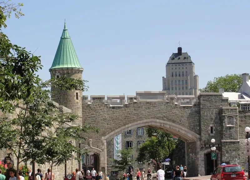 Fortifications and city gates in Quebec City