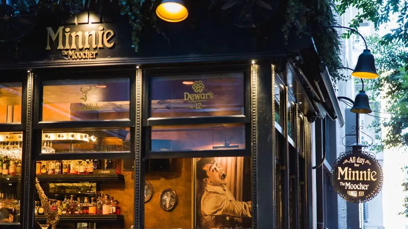 Minnie The Moocher in Kolonaki, Athens