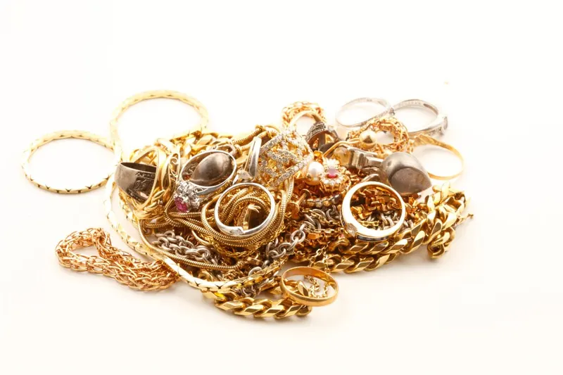 JEWEL CAFE Lippo Mall Puri【Jual Beli Emas, Jam Tangan & Tas Branded Anda】
