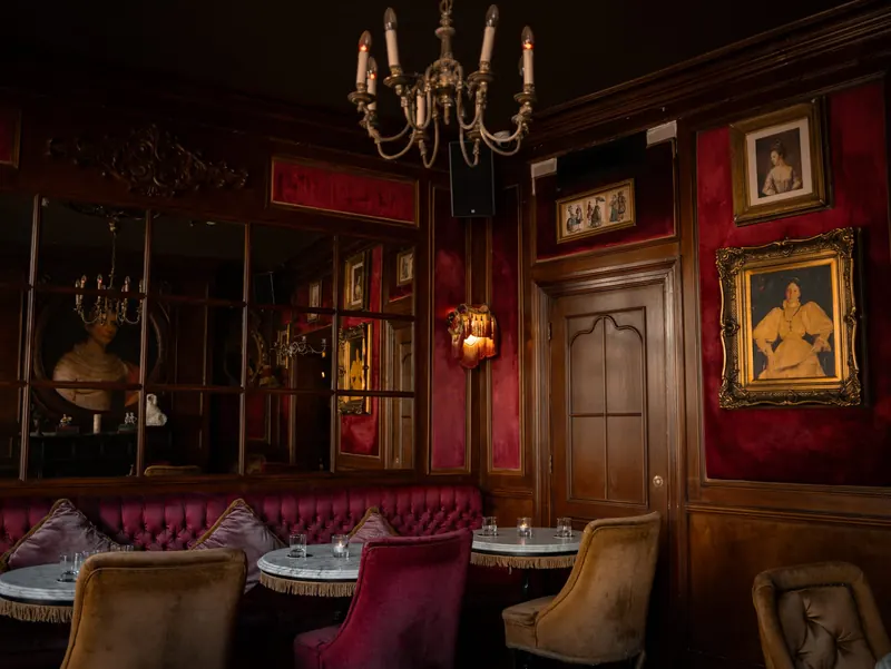 Peruke & Periwig