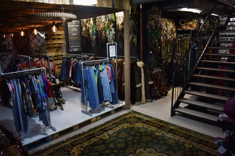 Picknweight - Vintage + Secondhand in Scheunenviertel, Berlin