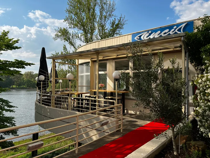 Inci Fischrestaurant in Porz am Rhein, Cologne