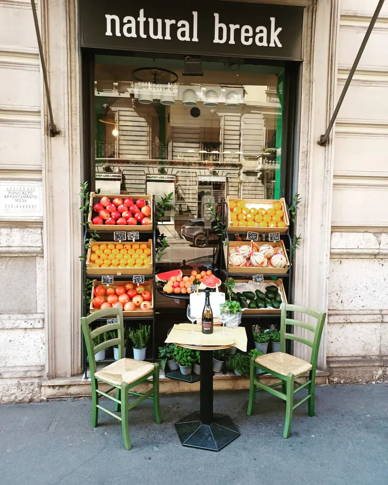 Natural Break in Porta Magenta, Milan