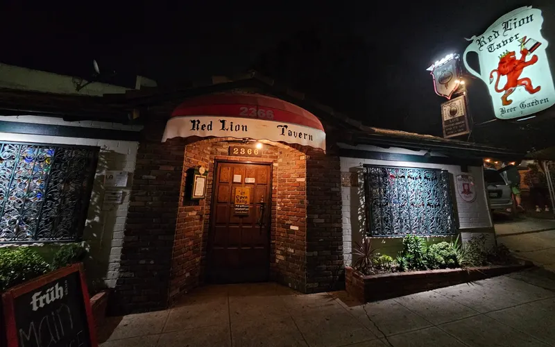 The Red Lion Tavern in Silver Lake, Los Angeles