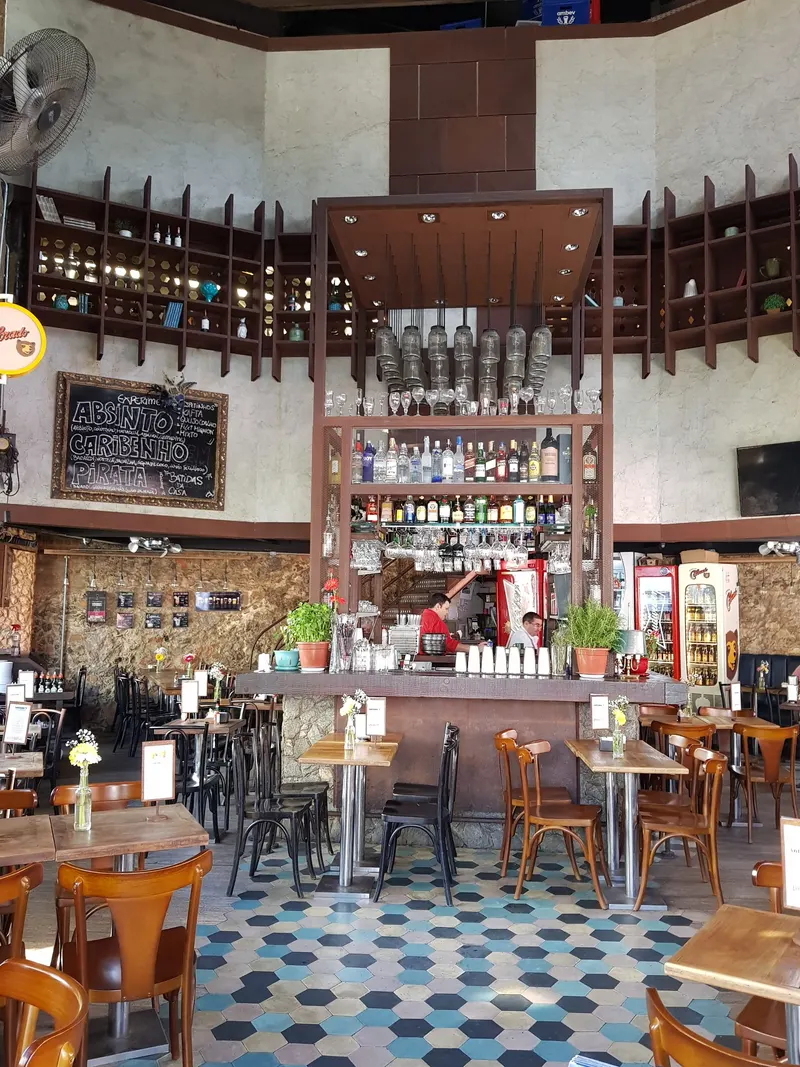 Antonio's Bar