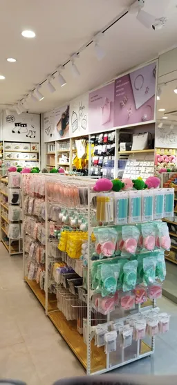 Mumuso - Mantri Mall, Bengaluru