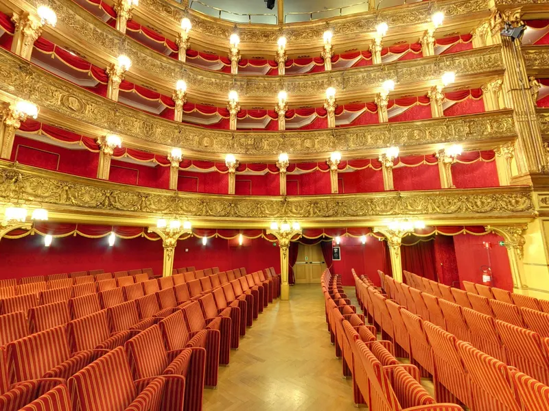 Teatro Carignano in Centro, Turin