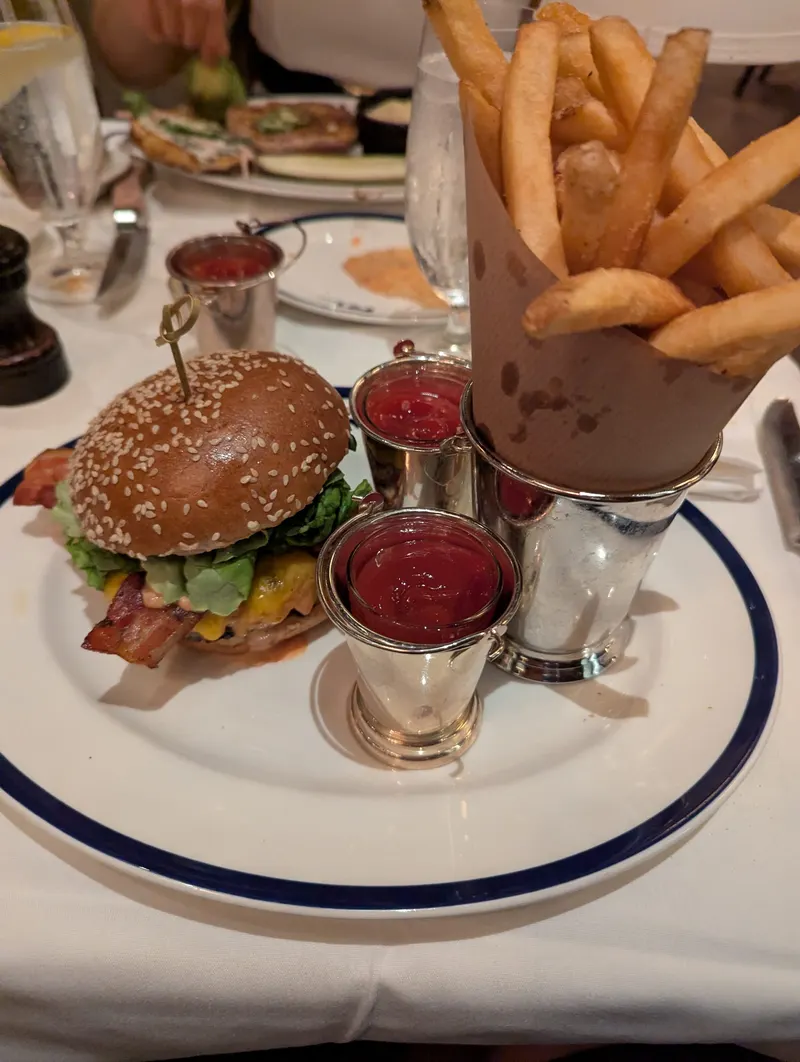 RL Restaurant in Magnificent Mile, Chicago