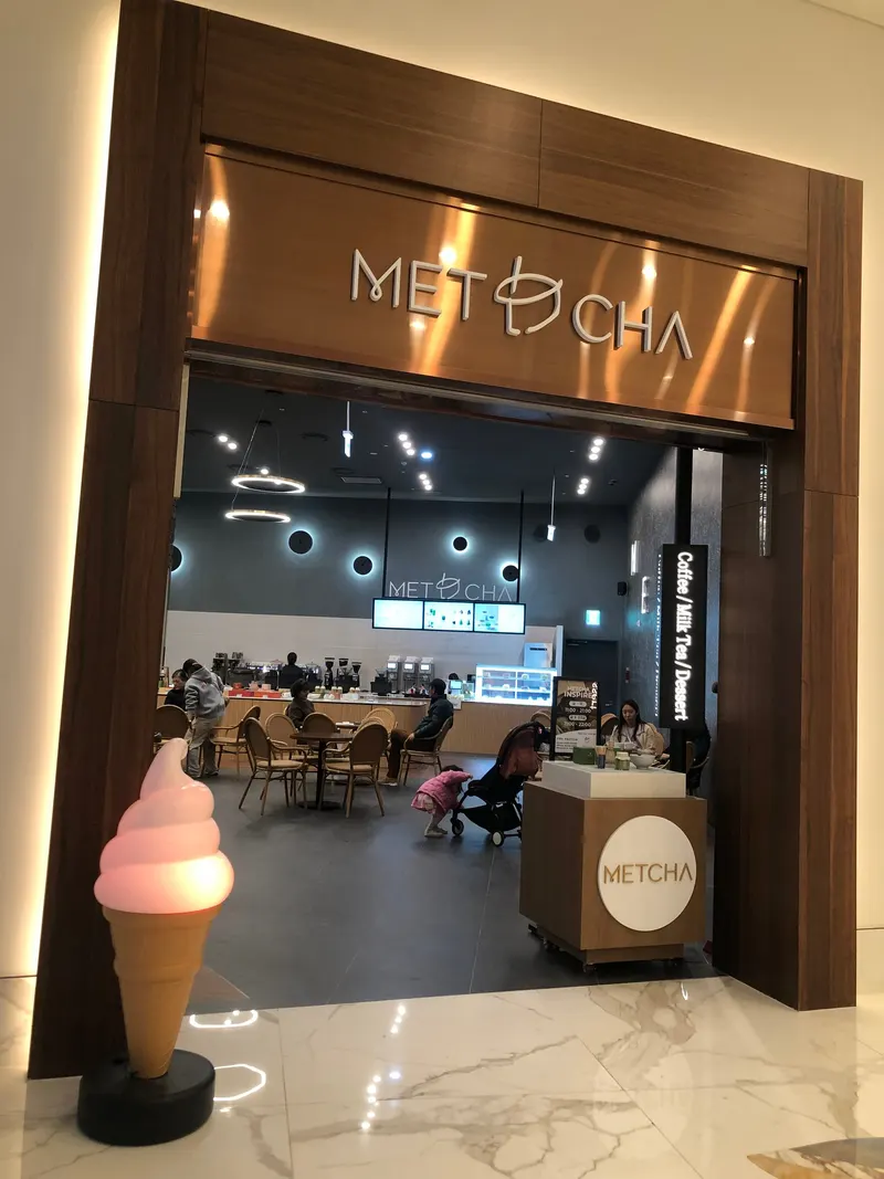 Metcha in Myeong-dong 1(il)-ga, Seoul