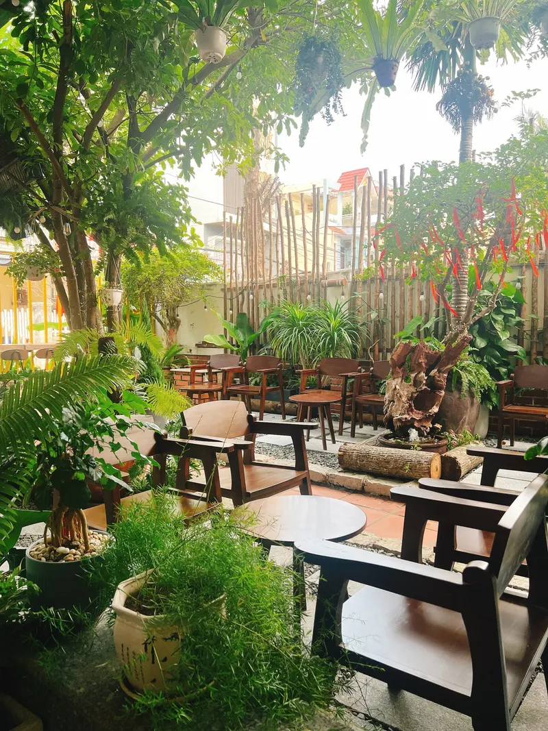 NHÀN CAFE - 302 Hồ Nghinh