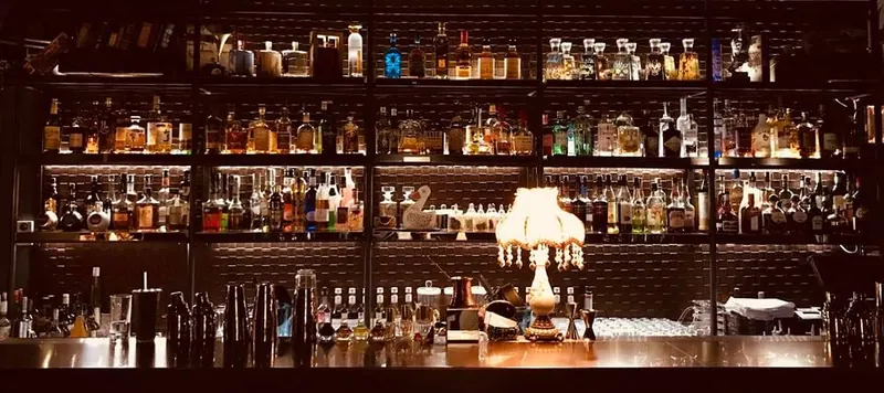 Book ing bar
