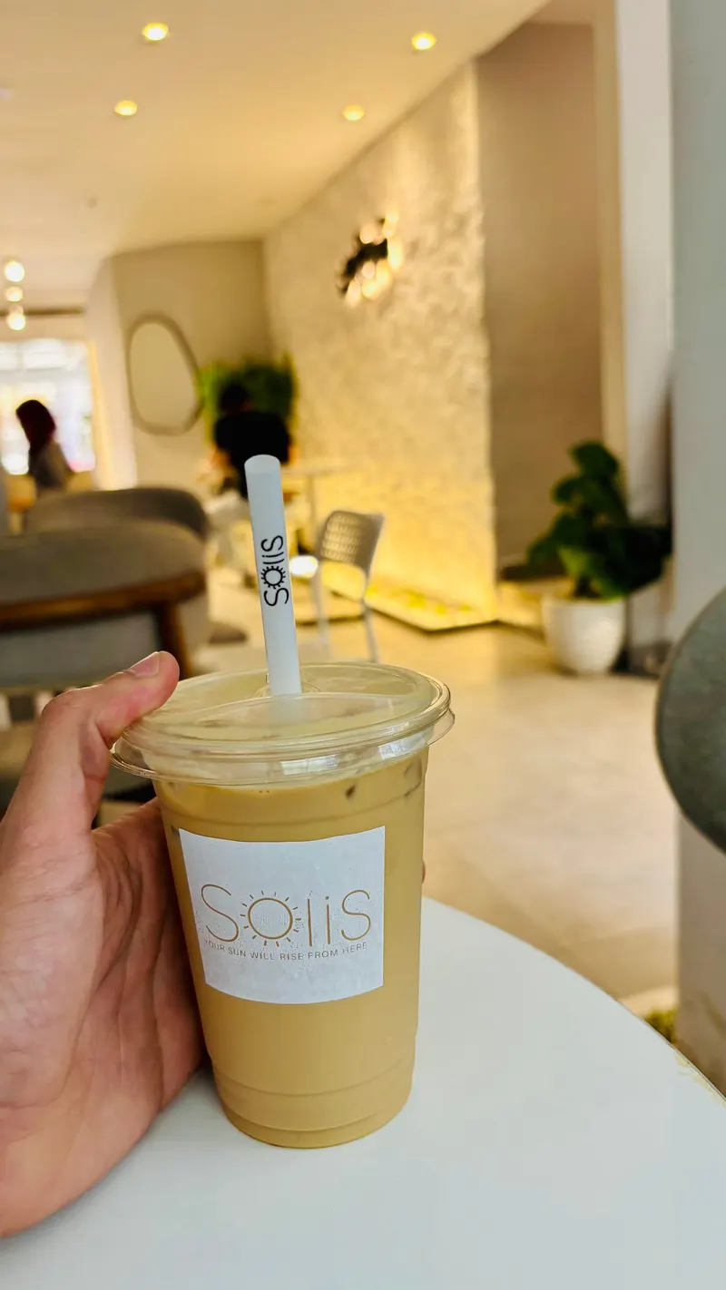Solis cafe