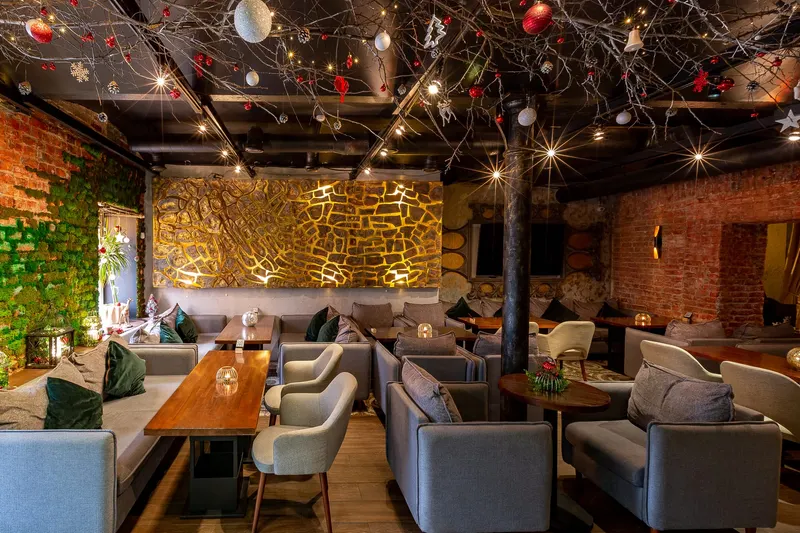 Kafe-Launzh "Khorosheye Mesto" in Mar'ina Roshcha, Moscow