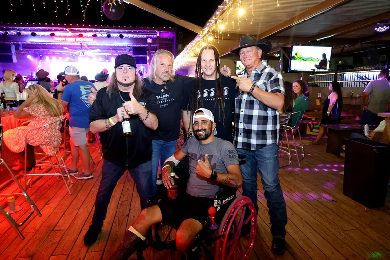 Thirsty Horse Dance Hall & Saloon