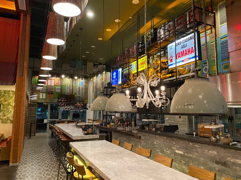 1938 Indochine in Kakaako, Honolulu