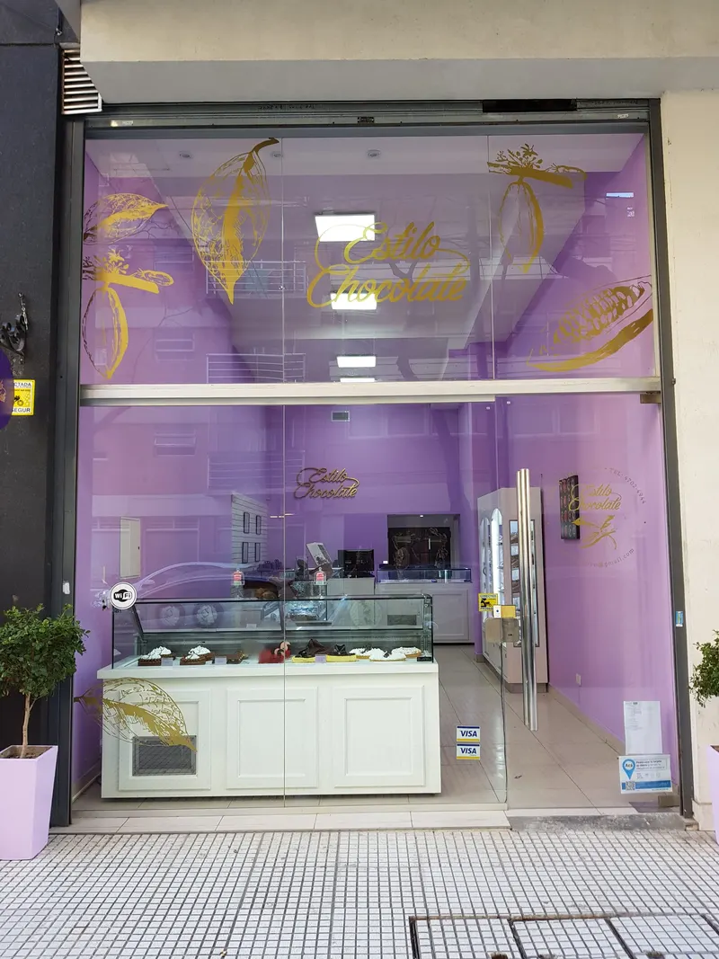 Estilo chocolate in Núñez, Buenos Aires