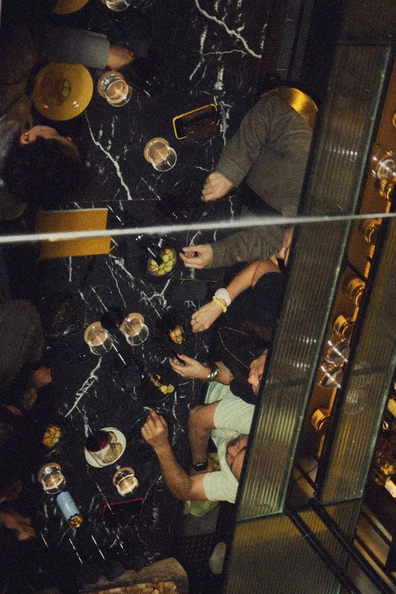 Brutal Vinata de Barrio