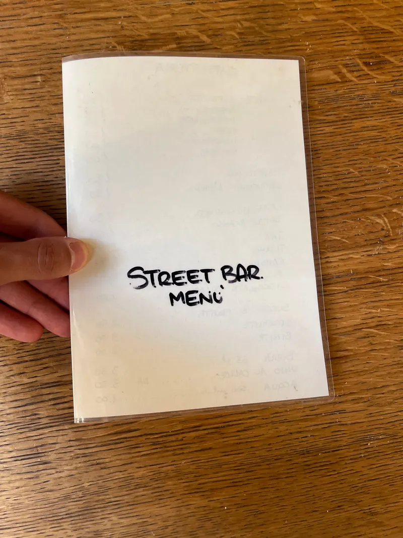 THE STREET BAR