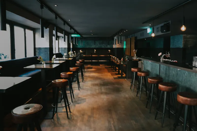 Grace & Grape Bar