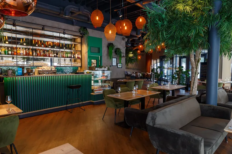Hügge Resto in Lasnamäe, Tallinn