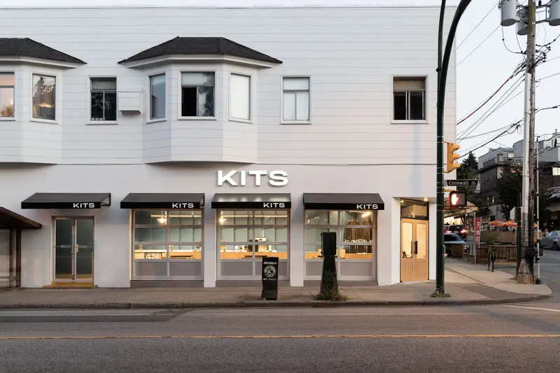 KITS Cafe & Eyewear