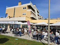 DeKaras Bar